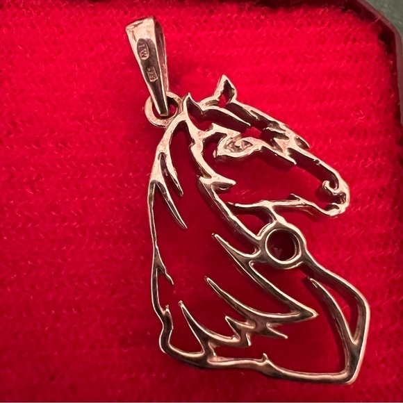 Sterling Silver Horse Pendant Necklace – 925 Italy Chain, Garnet Gemstone, NWT - Picture 12 of 16